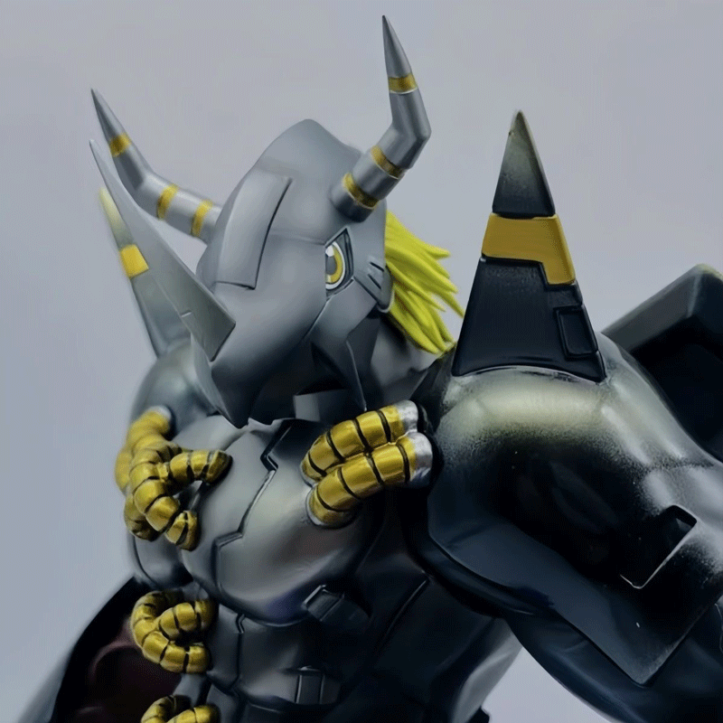 Digimon - WarGreymon (Black Color Version) Figure - Image 3