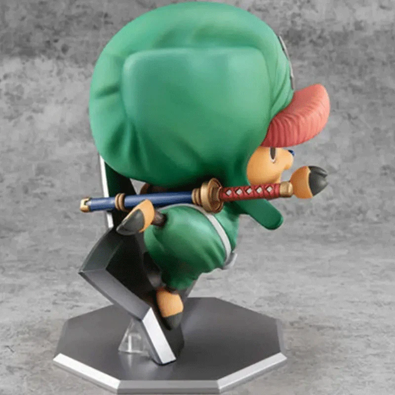 One Piece - Tony Tony Chopper (Interchangeable Hands Version) Figure - Image 4