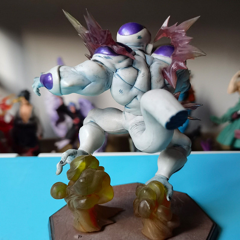 Dragon Ball Z - Second Form Battle Frieza PVC Collectible Figure - Image 4