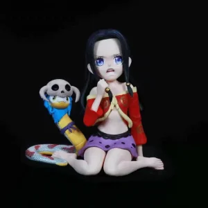 One Piece – Boa Hancock (Childhood Chibi Version with Salome) Figure