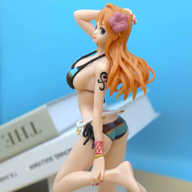 One Piece - Nami (Glitter Standing Swimsuit Version) Figure - Image 3