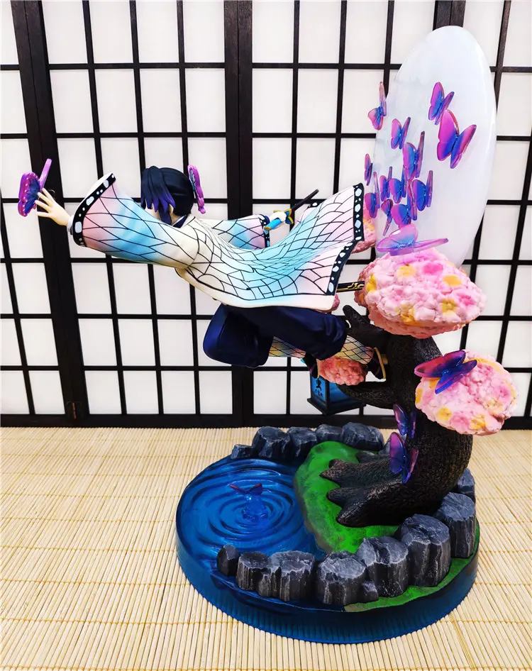 Demon Slayer - Shinobu Kocho (Flying Version) Figure - Image 3