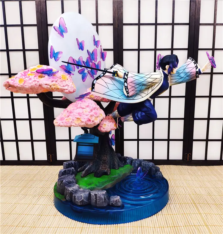 Demon Slayer - Shinobu Kocho (Flying Version) Figure - Image 2