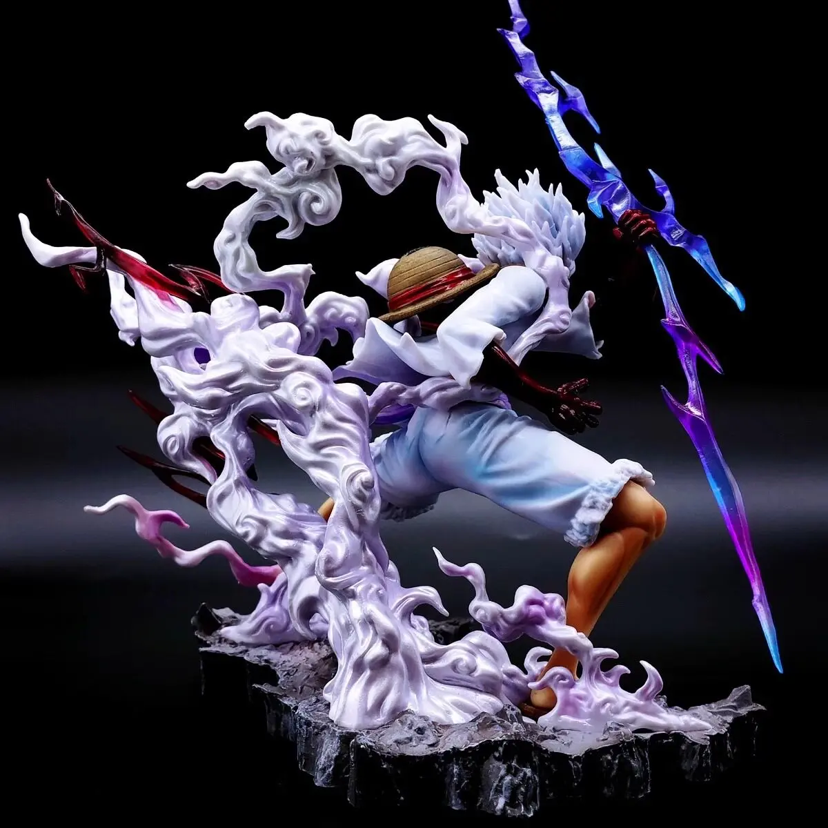 One Piece - Monkey D. Luffy (Gear 5 Lightning) Figure - Image 3