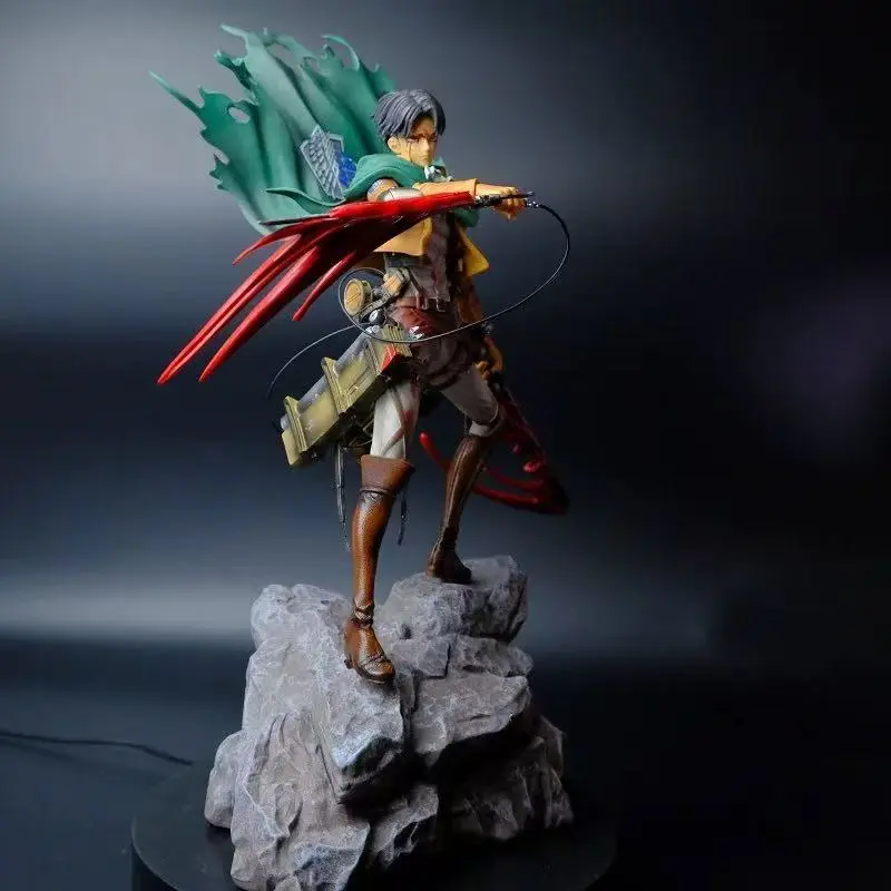 Attack on Titan - Levi Ackermann (Dual Head Sculpt Version) Statue - Image 2