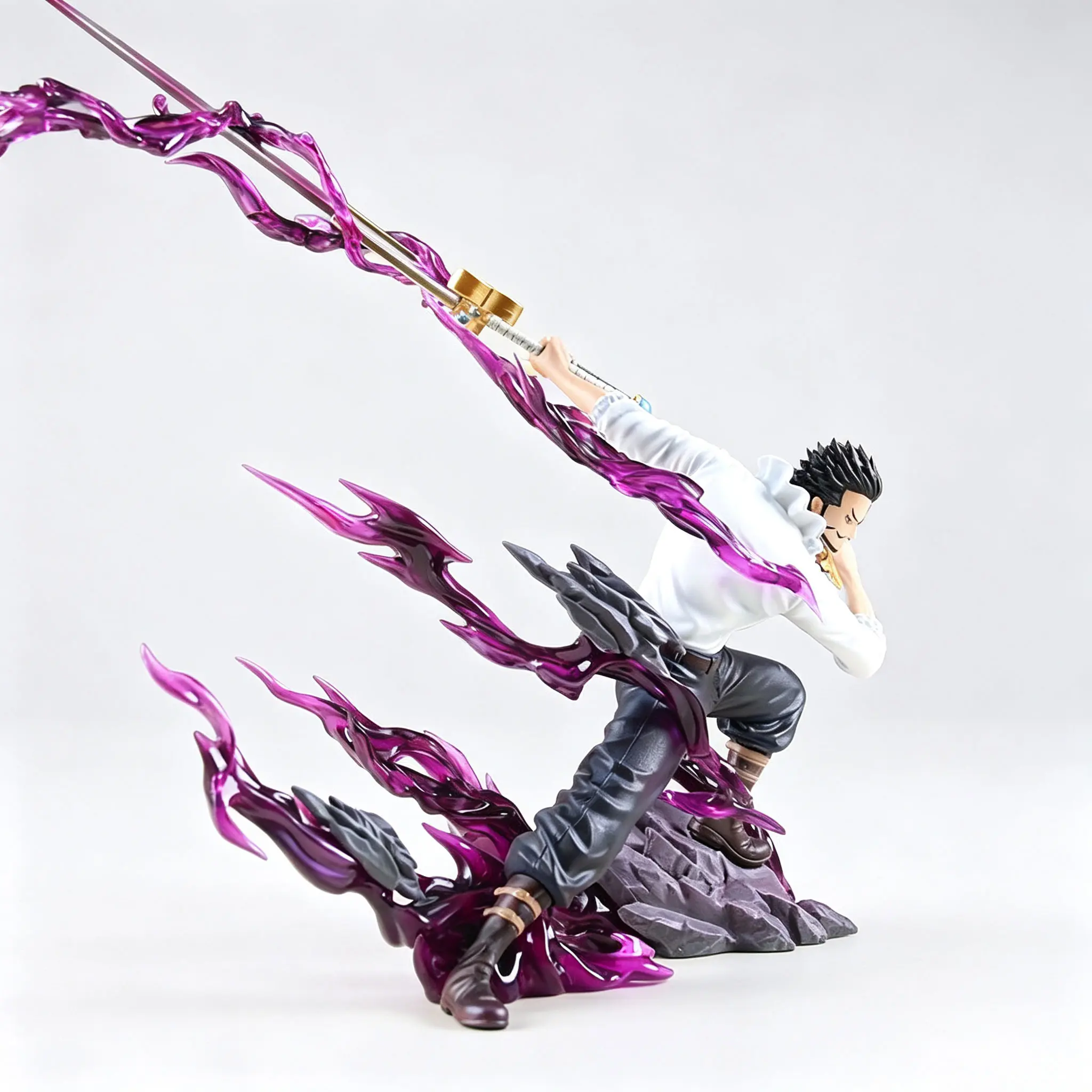 One Piece - Dracule Mihawk Statue - Image 6