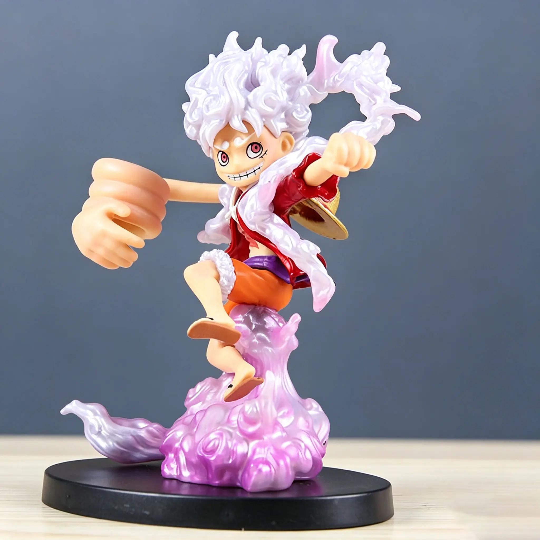 One Piece - Monkey D. Luffy (Gear 5 Nika / Handshake Version) Statue - Image 4