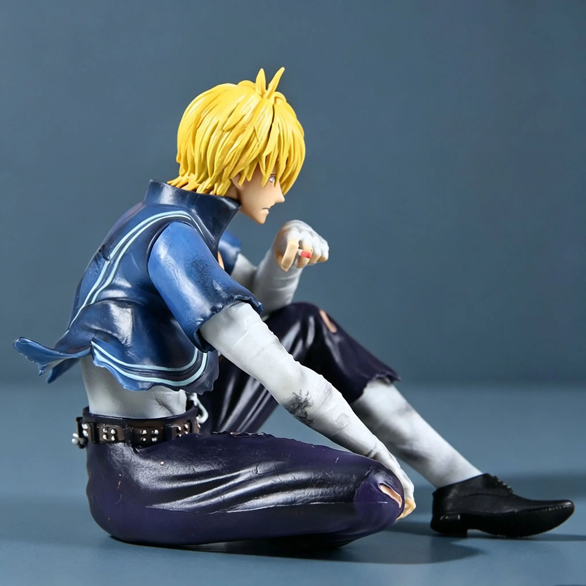 One Piece - Vinsmoke Sanji (Battle-Damaged Version) Statue - Image 3